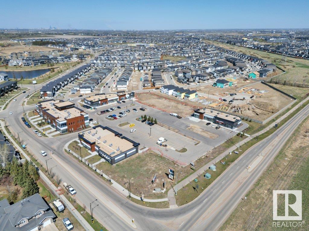 8305 Chappelle Way, Edmonton
