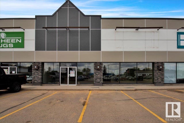 2840 Calgary Trail Nw, Edmonton