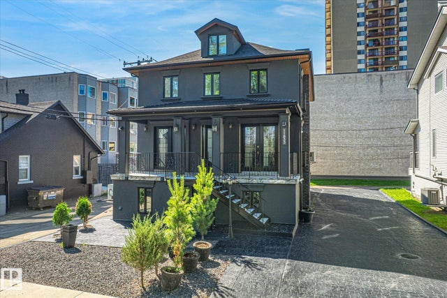11833 102 Avenue Nw, Edmonton