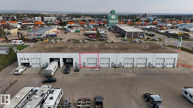 96 104 South Avenue, Spruce Grove
