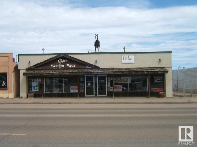 4928 50 Avenue, Vegreville