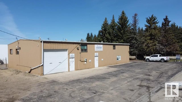 6001 47 Avenue, Wetaskiwin