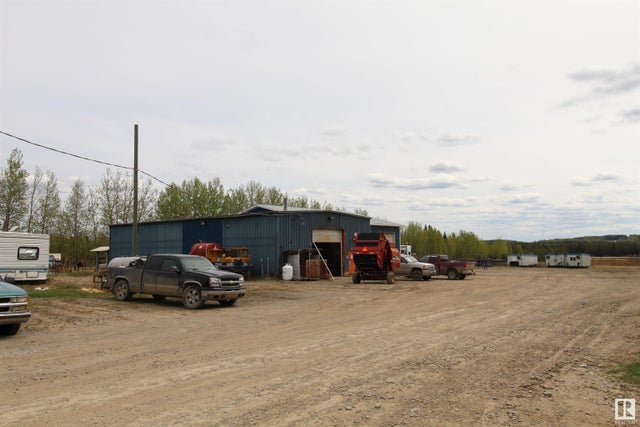 7995 Glenwood Drive, Edson