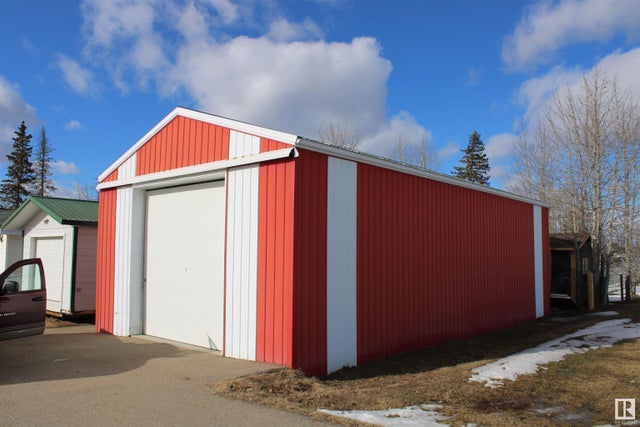 12 Legend Trail, Stony Plain