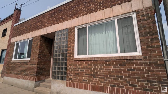 4938 51 Avenue, Vegreville