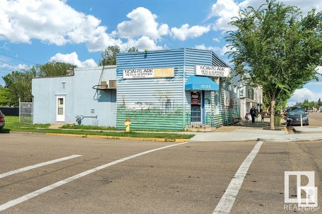 10130 100 Avenue, Morinville