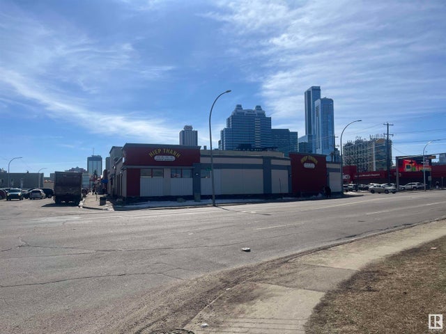 10718 98 Street Nw, Edmonton