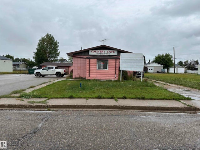 10728 101 Street, Westlock