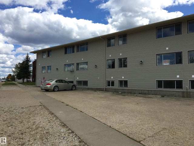 4943 Chalmers Avenue, Swan Hills