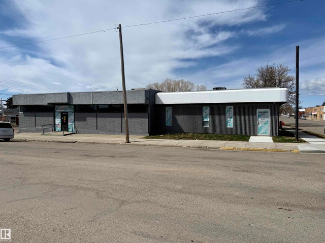 4814 49 Street, St. Paul Town