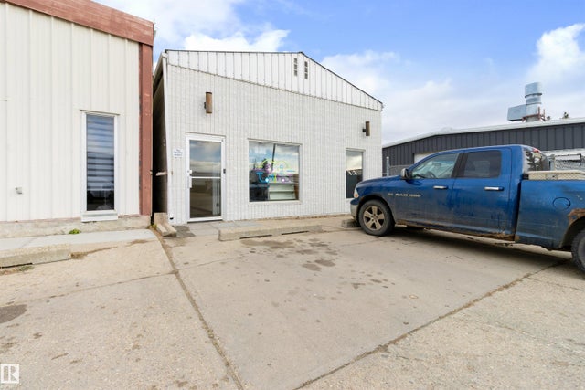 4912 52 Ave, Tofield