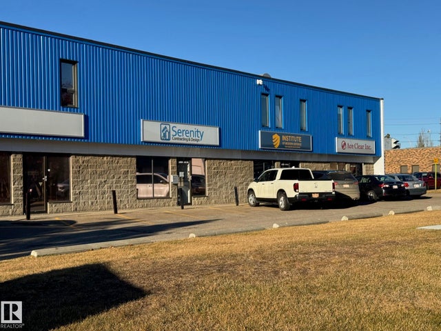 12832 141 Street, Edmonton