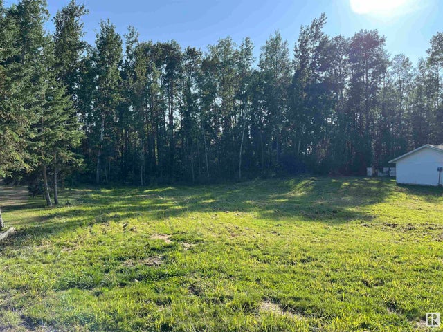 3 Spruce Crescent, Rural Lac Ste. Anne County