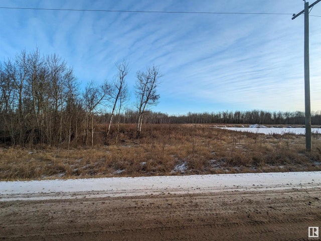 44 Street, Redwater