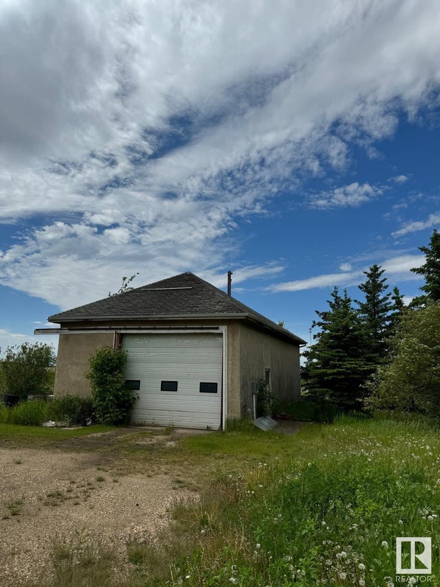 24311 Twp Road 502, Rural Leduc County