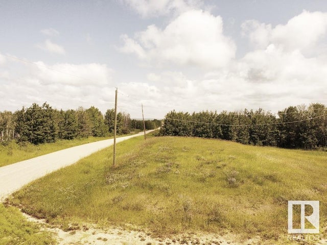 58013 Rge Rd 81, Rural Lac Ste. Anne County