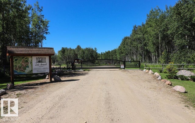 131 5519 Twp Rd 550, Rural Lac Ste. Anne County