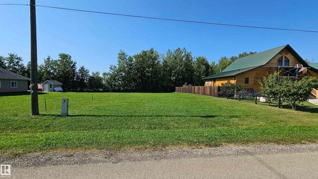 4220 43 Avenue, Rural Lac Ste. Anne County