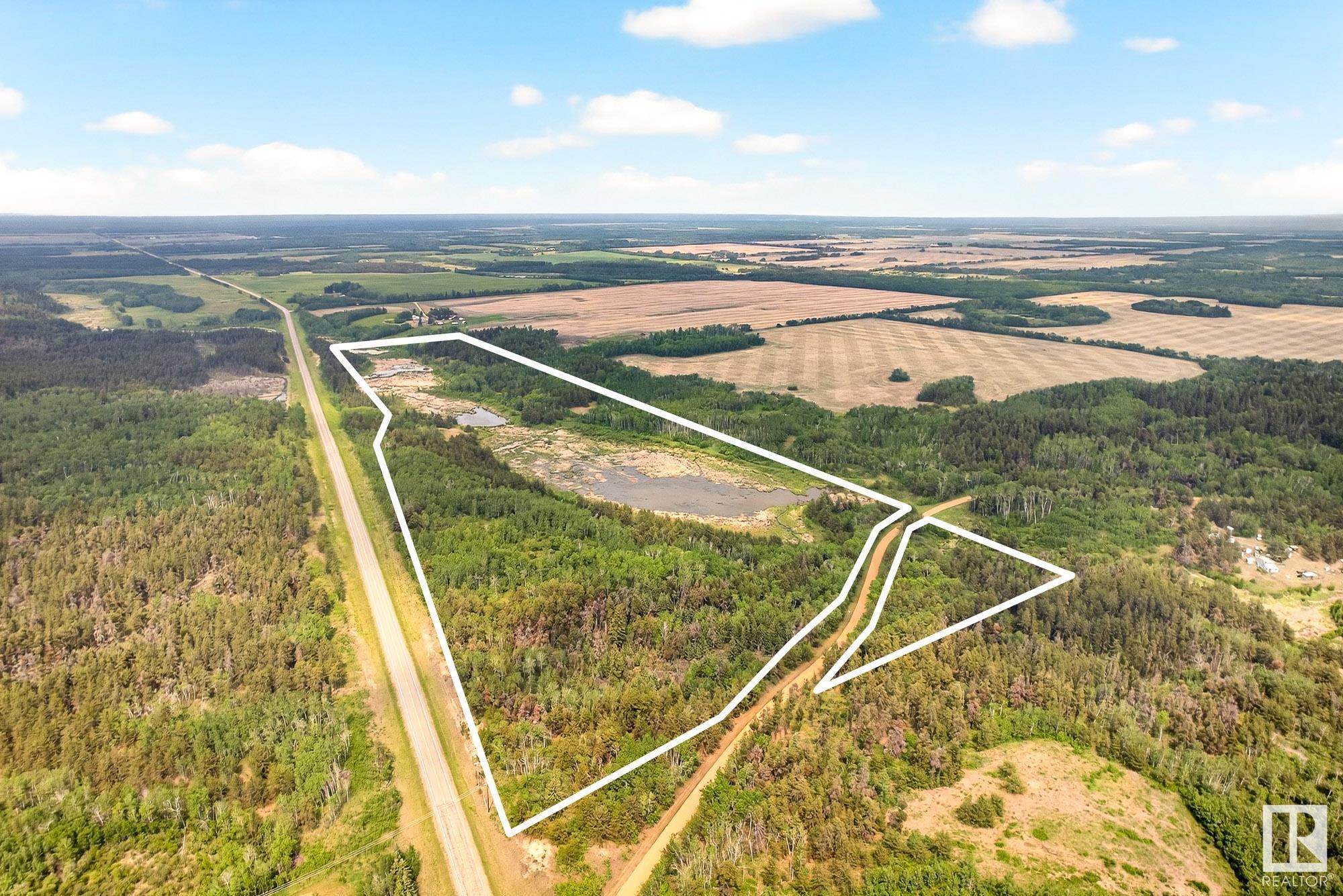 15020 Twp Road 590a, Rural Smoky Lake County