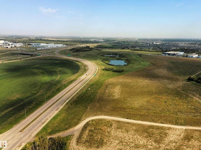16003 Campbell Road Nw, Edmonton