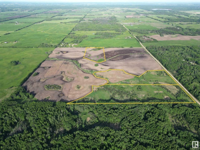 Twp. Rd. 540 Rge. Rd. 35, Rural Lac Ste. Anne County