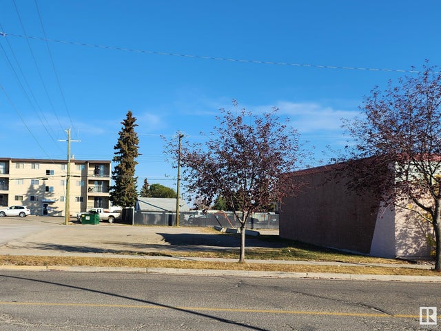 5212 52 Avenue, Drayton Valley