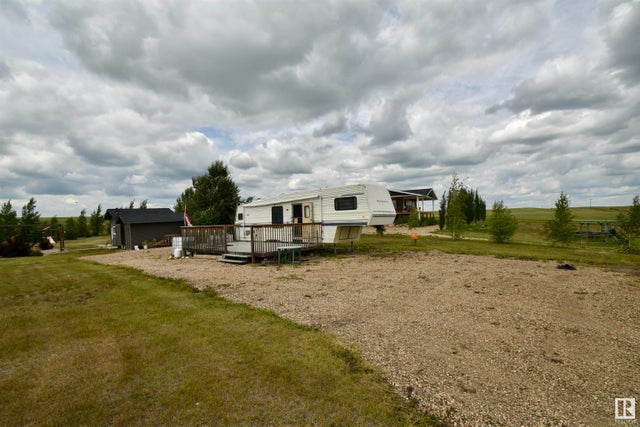 801 56316 Rng Rd 113, Rural St. Paul County