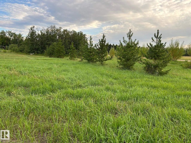 206 23229 Sh 651, Rural Sturgeon County