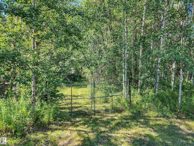 53, 4224 Twp Rd 545, Rural Lac Ste. Anne County