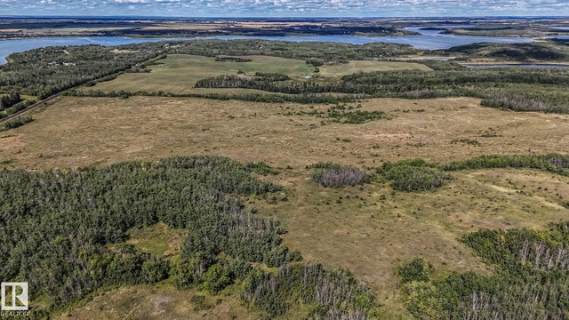 112070 Twp Rd 561, Rural Two Hills County