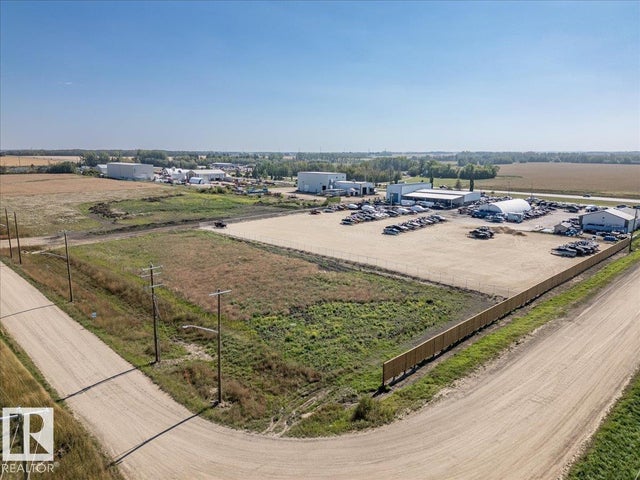 Lot 3 Block 1 Plan 2521824, Calmar