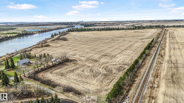 Old Fort Trail Lamoureux Drive, Rural Sturgeon County