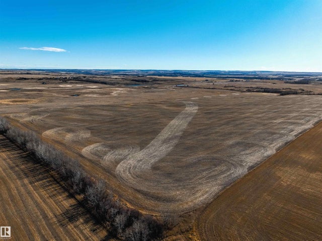 Ne-3-56-12-w4, Rural Two Hills County