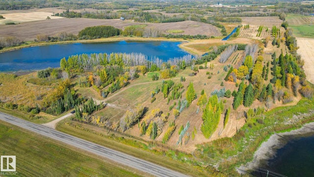 1020 Highway 16, Rural Parkland County