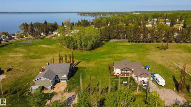 106 1 Street, Rural Lac Ste. Anne County
