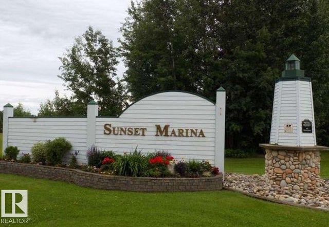 2 Sunset Harbour, Rural Wetaskiwin County