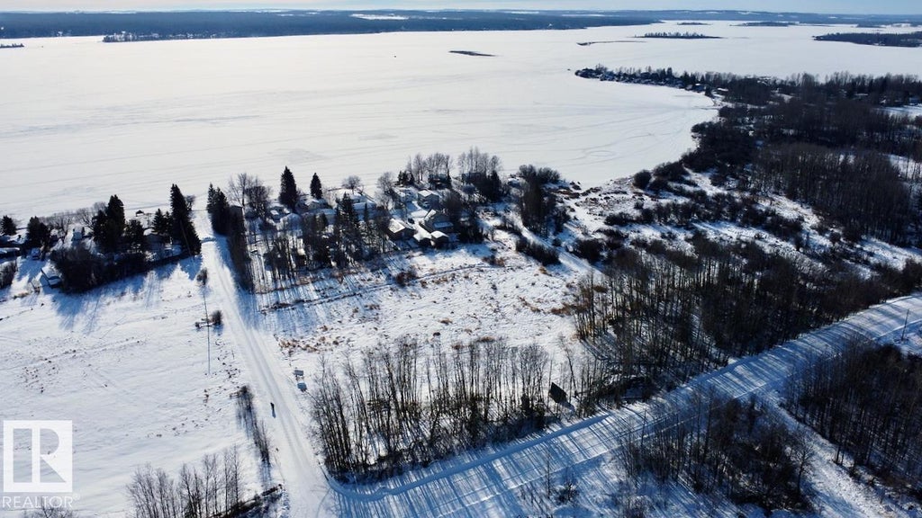 5413 Township 541a, Rural Lac Ste. Anne County