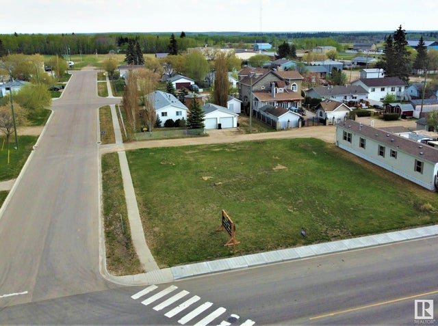 4909 50 Street, Ardmore
