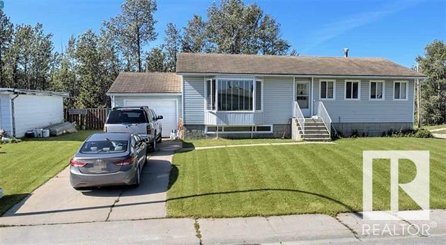 715 3 Avenue, Fox Creek