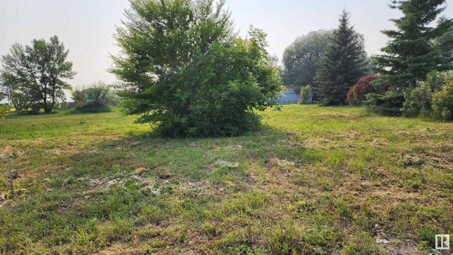 5006 55 Street, Elk Point