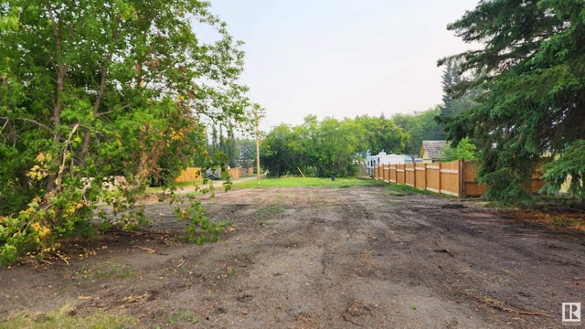 5113 52 Avenue, Elk Point