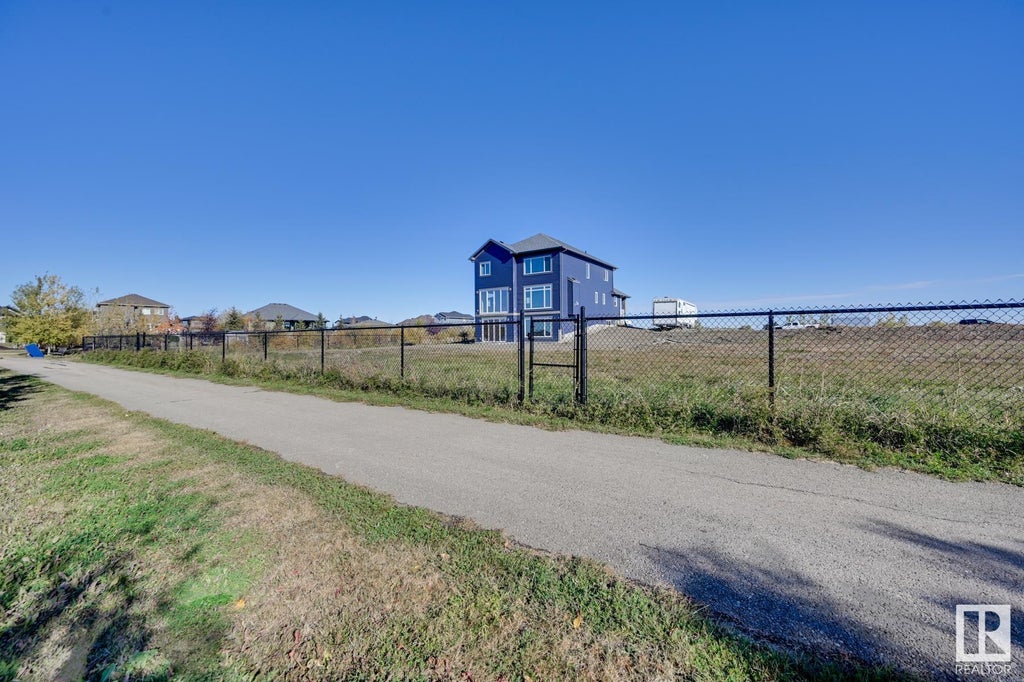 MLS® E4380074 69 Greenfield Bend, Fort Saskatchewan Single Family Home For Sale 299,000