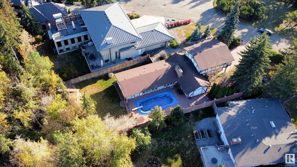 MLS® E4380479 14032 Valleyview Drive, Edmonton Single Family Home For