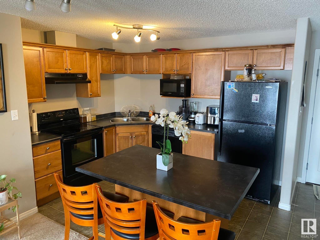 MLS® E4384544 320 Clareview Station Drive, Edmonton Condo / Townhouse For Sale 177,000