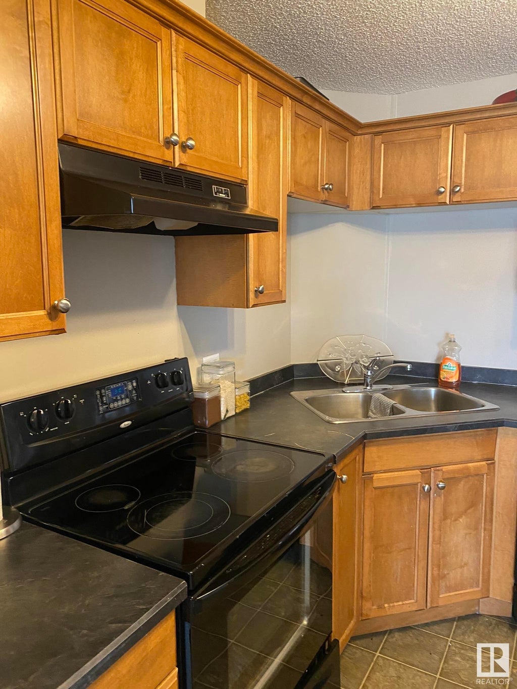 MLS® E4384544 320 Clareview Station Drive, Edmonton Condo / Townhouse