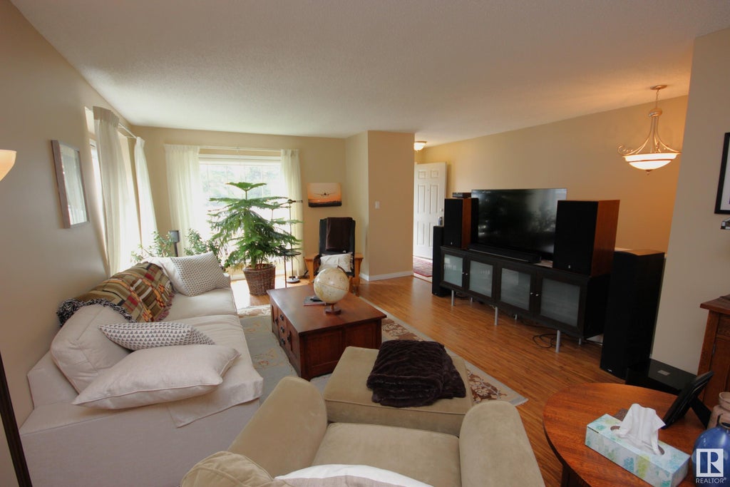 MLS® E4388690 9125 Grandin Road, St. Albert Condo / Townhouse For Sale