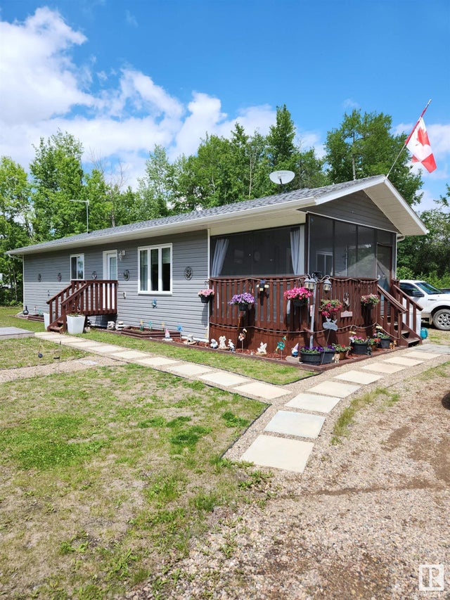 416 & 417 59201 Range Road 95, Rural St. Paul County