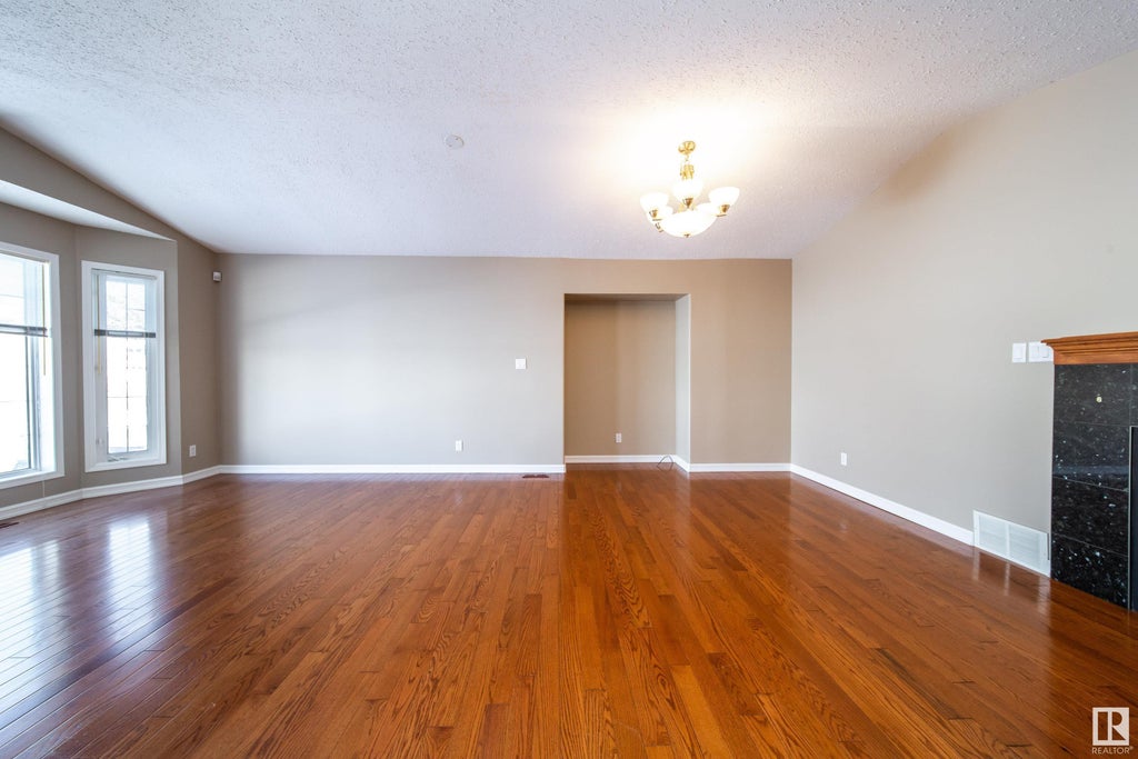 MLS® E4394233 401 Bothwell Drive, Sherwood Park Condo / Townhouse For