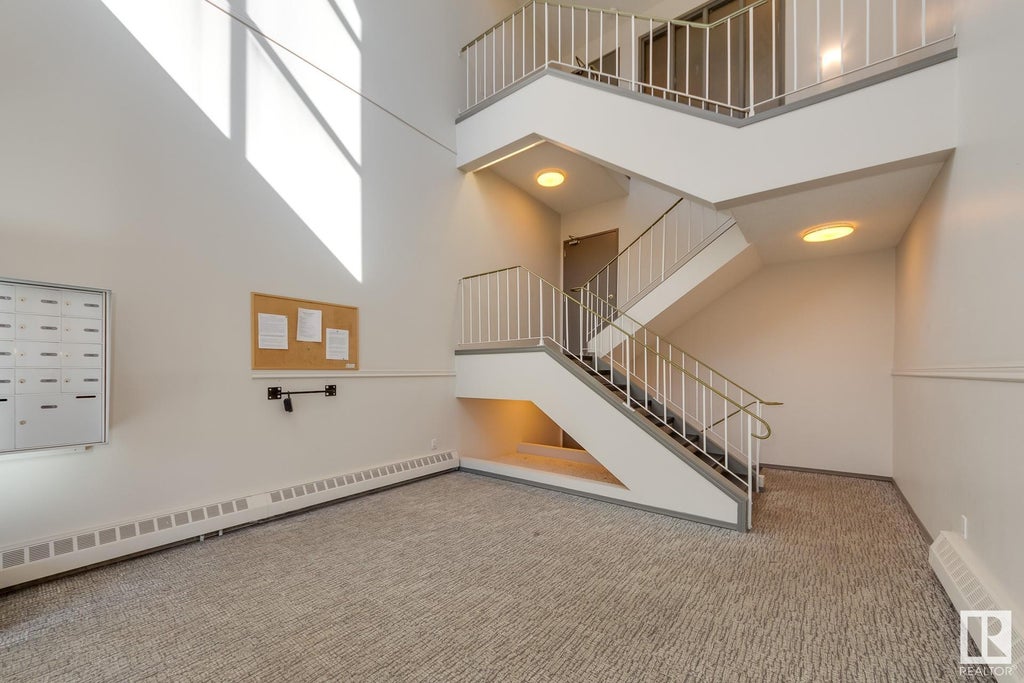 MLS® E4408699 11460 40 Avenue, Edmonton Condo / Townhouse For Sale 164,900