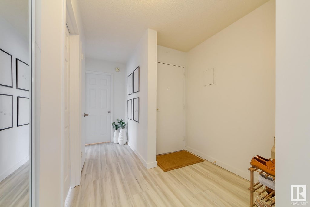 MLS® E4408699 11460 40 Avenue, Edmonton Condo / Townhouse For Sale 164,900